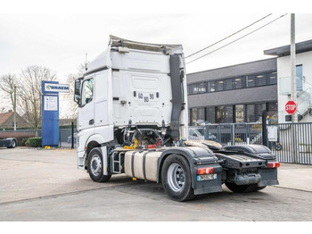 Vetopöytäauto Mercedes ACTROS 1845 LS+E6: kuva Vetopöytäauto Mercedes ACTROS 1845 LS+E6