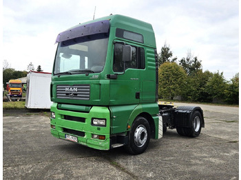 Vetopöytäauto MAN TGA 18.430