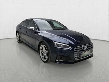 Henkilöauto AUDI