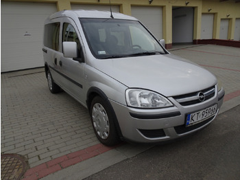 Henkilöauto OPEL
