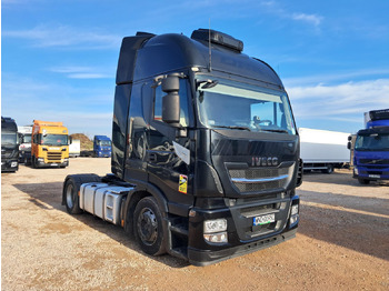 Vetopöytäauto IVECO