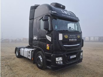 Vetopöytäauto IVECO