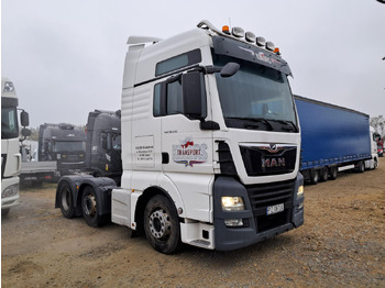 Vetopöytäauto MAN TGX
