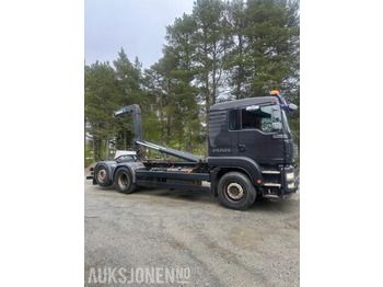 Koukkulava kuorma-auto 2007 MAN TGA 26.440 6X2-2 BL: kuva Koukkulava kuorma-auto 2007 MAN TGA 26.440 6X2-2 BL Koukkulava kuorma-auto 2007 MAN TGA 26.440 6X2-2 BL: kuva Koukkulava kuorma-auto 2007 MAN TGA 26.440 6X2-2 BL