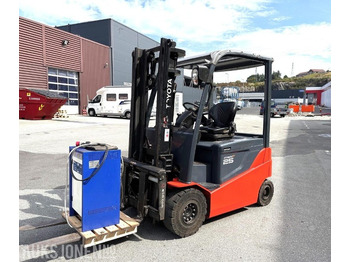 Materiaalinkäsittely TOYOTA