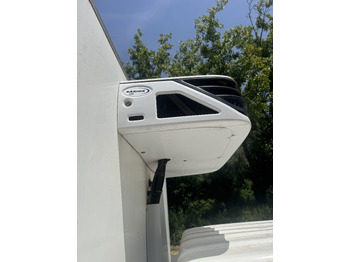 Kylmäauto kuljetusta varten elintarvikkeet Renault Maxity 140 dxi: kuva Kylmäauto kuljetusta varten elintarvikkeet Renault Maxity 140 dxi