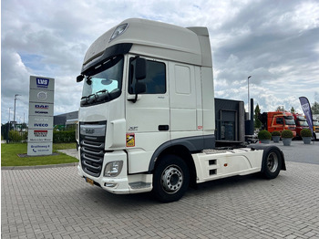 Vetopöytäauto DAF XF 460