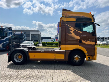 Vetopöytäauto MAN TGX 18.460 4x2 trekker XXL / 2X Tank / ADR: kuva Vetopöytäauto MAN TGX 18.460 4x2 trekker XXL / 2X Tank / ADR