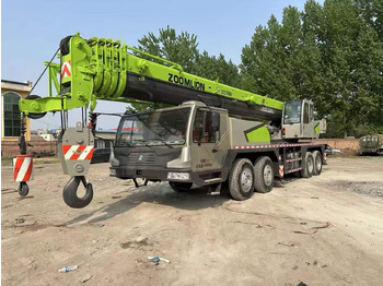 Ajoneuvonosturi ZOOMLION ZTC500V