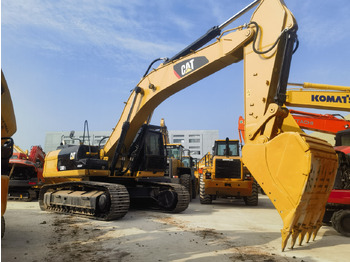 Telakaivukone CATERPILLAR 330D2L