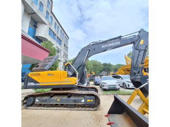 Telakaivukone HYUNDAI