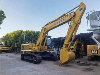 Telakaivukone KOMATSU PC220-8: kuva Telakaivukone KOMATSU PC220-8