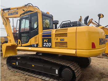 Telakaivukone KOMATSU PC220-8