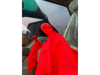 Telakaivukone Volvo EC 240: kuva Telakaivukone Volvo EC 240