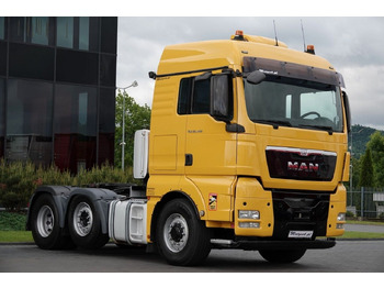 Vetopöytäauto MAN TGX 26.540