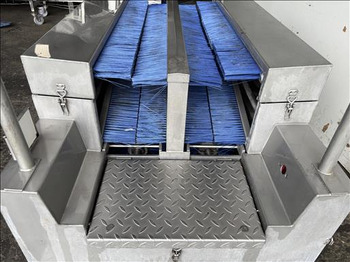 Elintarviketeollisuuden kone Unitech Boot wash station: kuva Elintarviketeollisuuden kone Unitech Boot wash station