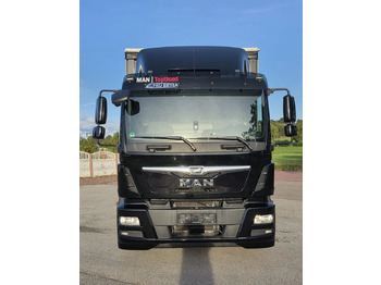 Pressukapelli kuorma-auto MAN TGM 12.290 / 15.290 / E6/ FIRANKA /BOCZNE DRZWI / BURTO-FIRANKA / 18PALET / WINDA / NISKI PRZEBIEG / 2018/ CAŁY NA PODUSZKACH / SERWISOWANY: kuva Pressukapelli kuorma-auto MAN TGM 12.290 / 15.290 / E6/ FIRANKA /BOCZNE DRZWI / BURTO-FIRANKA / 18PALET / WINDA / NISKI PRZEBIEG / 2018/ CAŁY NA PODUSZKACH / SERWISOWANY