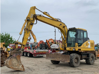 Pyöräalustainen kaivinkone KOMATSU PW140