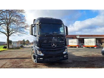 Vetopöytäauto MERCEDES-BENZ Actros 1840