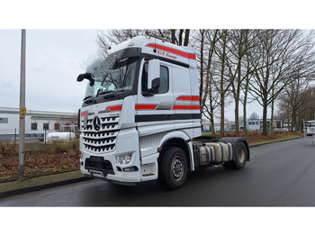 Vetopöytäauto MERCEDES-BENZ Arocs 1845