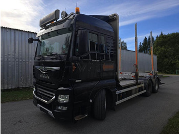 Puuauto MAN TGX 26.580