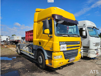 Koukkulava kuorma-auto 2009 DAF CF 85.410: kuva Koukkulava kuorma-auto 2009 DAF CF 85.410