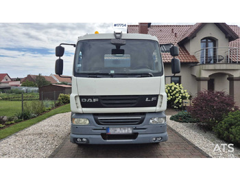 Kippiauto kuorma-auto Two-axle tipper DAF LF 55.300 (2013): kuva Kippiauto kuorma-auto Two-axle tipper DAF LF 55.300 (2013)