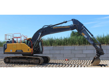 Telakaivukone VOLVO EC220EL