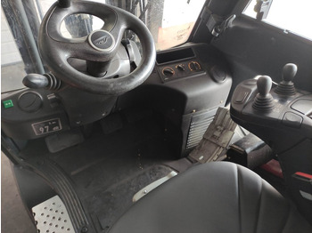 Dieseltrukki Linde H16D-01-391 *Komplett aufbereitet*: kuva Dieseltrukki Linde H16D-01-391 *Komplett aufbereitet* Dieseltrukki Linde H16D-01-391 *Komplett aufbereitet*: kuva Dieseltrukki Linde H16D-01-391 *Komplett aufbereitet*