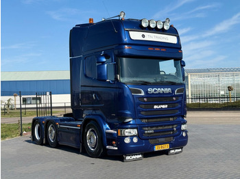 Vetopöytäauto SCANIA R 520