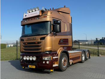 Vetopöytäauto SCANIA R 730