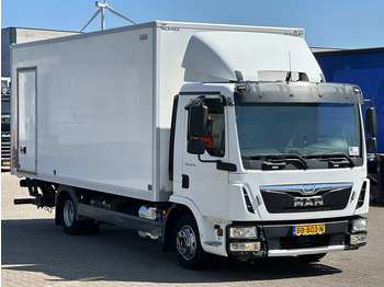 Umpikori kuorma-auto MAN TGL 8.220 4x2 Gesloten Opbouw / Laadklep / Euro 6: kuva Umpikori kuorma-auto MAN TGL 8.220 4x2 Gesloten Opbouw / Laadklep / Euro 6