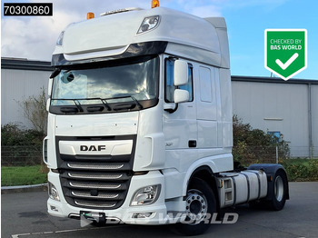 Vetopöytäauto DAF XF 480
