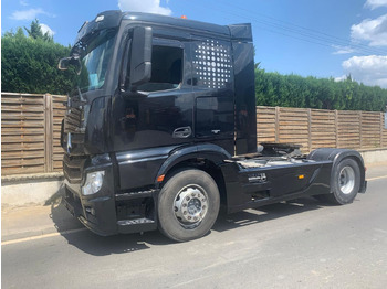 Vetopöytäauto MERCEDES-BENZ Actros 1846