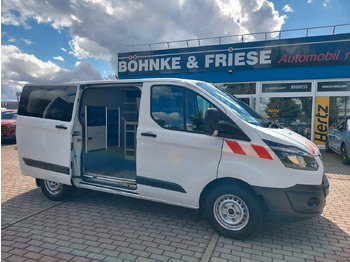 Pikkubussi FORD Transit