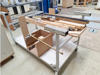 Materiaalinkäsittely 1 Stk. Trans­port­wa­gen: kuva Materiaalinkäsittely 1 Stk. Trans­port­wa­gen