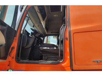 Vetopöytäauto Mercedes-Benz Actros 1845: kuva Vetopöytäauto Mercedes-Benz Actros 1845