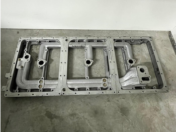 Runko/ Alusta LIEBHERR