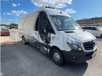 Minibussi MERCEDES-BENZ Sprinter