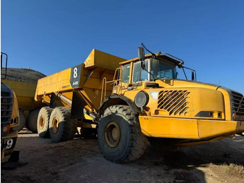 Nivelkippiauto Volvo A 40 D: kuva Nivelkippiauto Volvo A 40 D