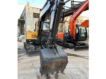 Minikuormaaja VOLVO EC55B