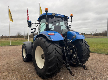 Traktori New Holland T7.220 AC: kuva Traktori New Holland T7.220 AC