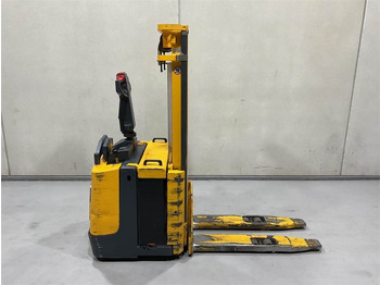 Pinoamistrukki JUNGHEINRICH