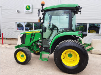 Pientraktori JOHN DEERE