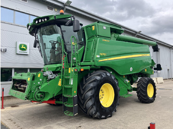 Leikkuupuimuri JOHN DEERE T670