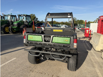 Mönkijä John Deere XUV855M Gator: kuva Mönkijä John Deere XUV855M Gator