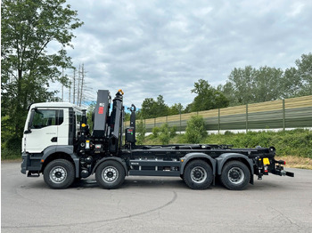 Koukkulava kuorma-auto, Nosturiauto MAN TGS 35.520 8x4  Abrollkipper + Kran HIAB 658E6: kuva Koukkulava kuorma-auto, Nosturiauto MAN TGS 35.520 8x4  Abrollkipper + Kran HIAB 658E6