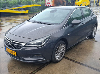 Henkilöauto OPEL