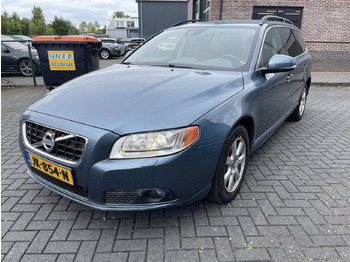 Henkilöauto VOLVO