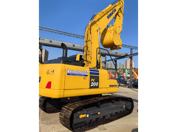 Telakaivukone KOMATSU PC200-7